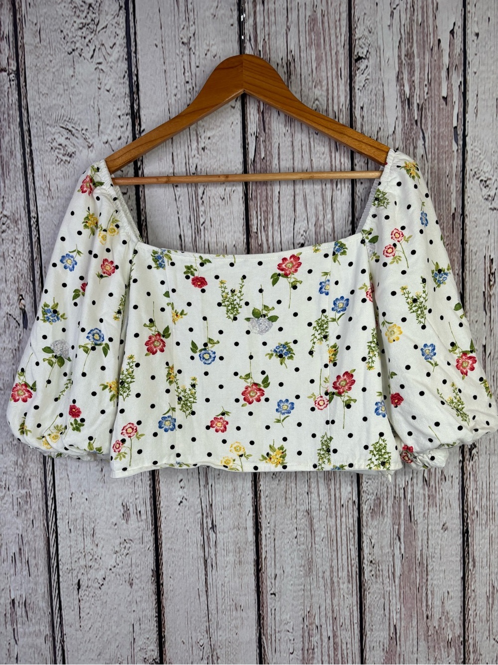 Mi Ami (From Francesca’s) Women’s XL Crop Top Floral Polka Dot Balloon Sleeves